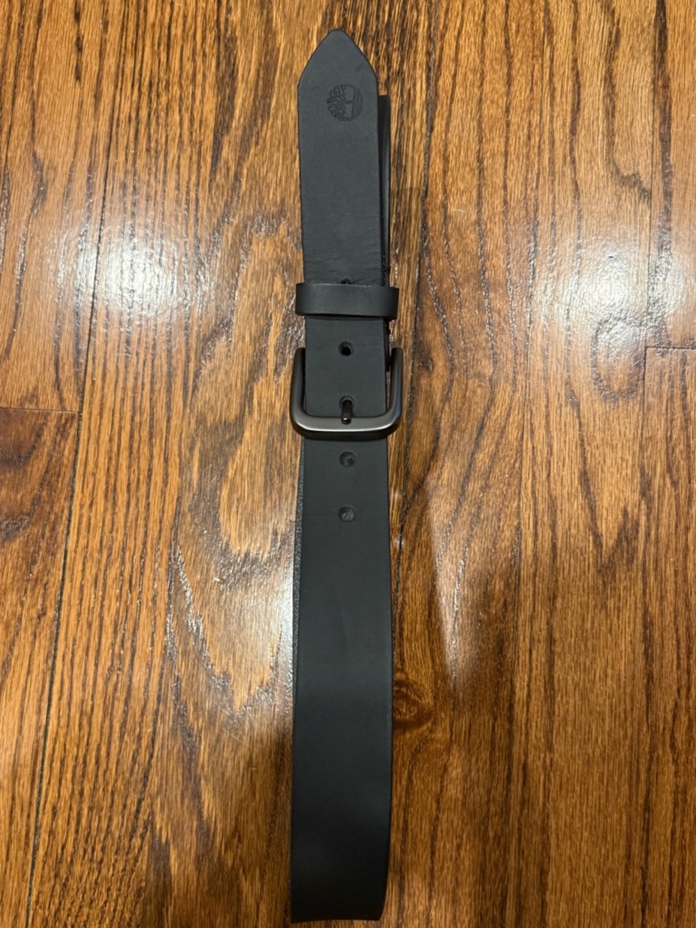 Timberland Men's Black Leather Belt with Silver Buckle. Size 32 - Picture 3 of 4